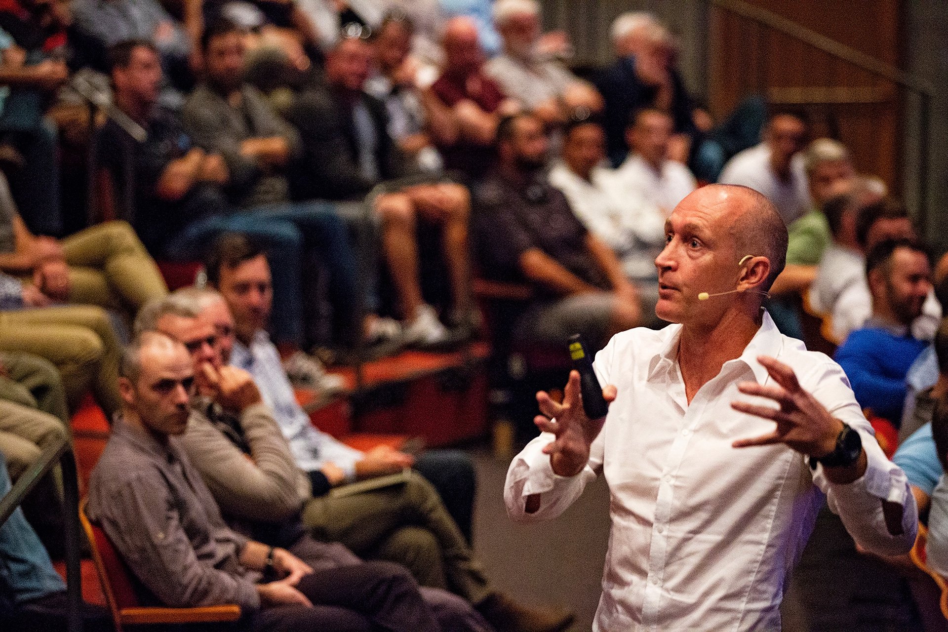 Bite Size #111: Andrew May – The Science of Positivity & How Optimism Shapes Your Brain